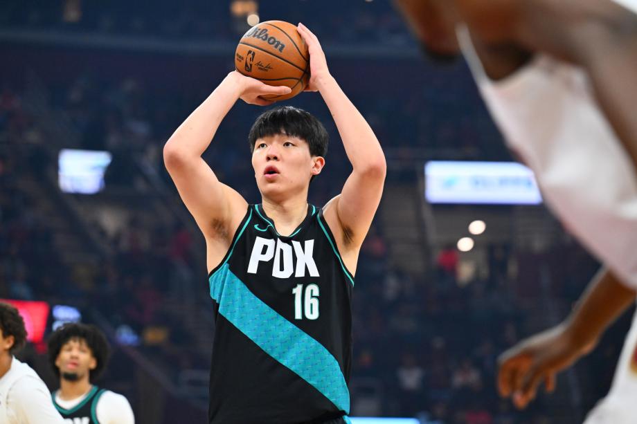 [图]杨瀚森2分1板1助1帽 开辟者胜骑士斥逐3连败