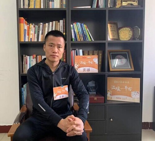 在跑步中找到积极的意旨 用跑步温容身边的东谈主