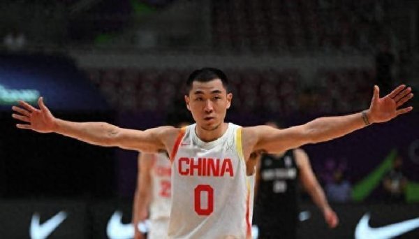 中国男篮连输两场，三分球差距到底清晰了什么问题？