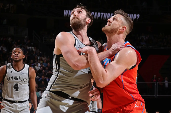 被切特打爆了，马刺内线大将回到第二声势可能反而是件善事情？