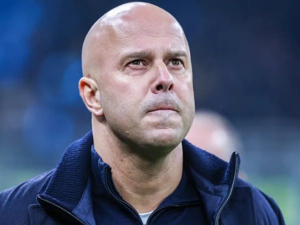 利物浦锋线告急！斯洛特否定调回埃利奥特，厚爱加克波复出救场