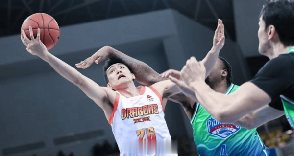 媒体东谈主: 庞峥麟会靠近更强势的驻扎, 看他能否拿出应答神气