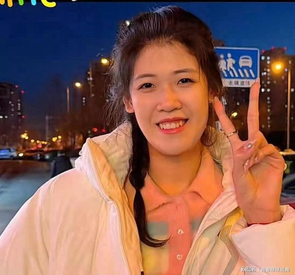 玩嗨了！李盈莹享受假期，打卡最冷城市，新赛季恐报销