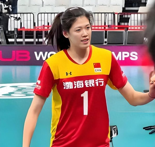 李盈莹吴梦洁朱婷落第！中国女排为何无缘年度十佳？意大利占6席