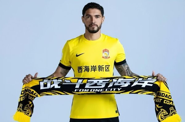 命苦！郑智刚当上主帅，就收到1坏音书：西海岸后防中枢厚爱离队