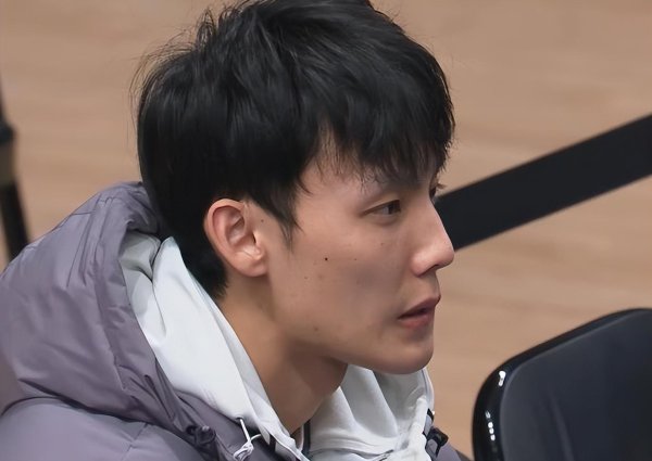 广东险胜北控，赛后3个好讯息和2个坏讯息，杜锋总结比赛