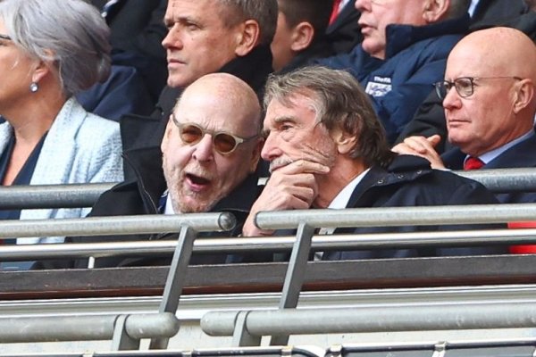 跟队：格雷泽眷属合营作念出罢免阿莫林决定，后者与高层激化矛盾